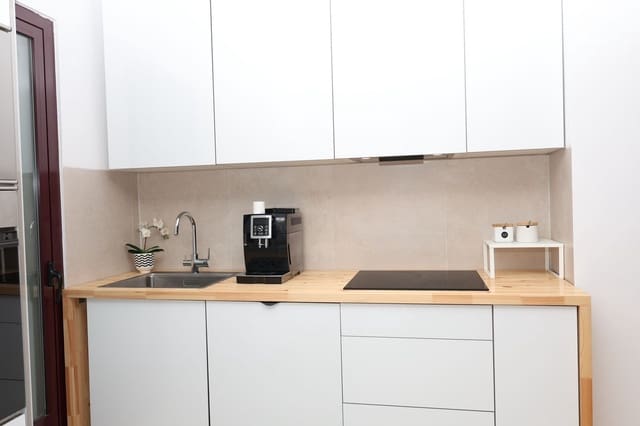 2 makuuhuone Huoneisto myytävänä paikassa La Mairena, Ojen mukana uima-altaan 
autotalli - 375 000 € (Ref: 9396788)