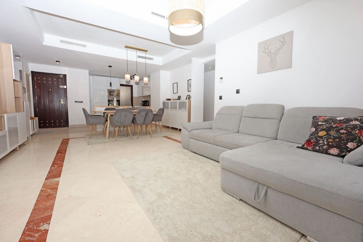 2 bedroom Apartment for sale in La Mairena with pool garage - € 375,000 (Ref: 9396788)