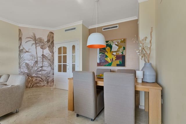 2 makuuhuone Kattohuoneisto myytävänä paikassa La Mairena, Ojen mukana uima-altaan - 395 000 € (Ref: 9398737)