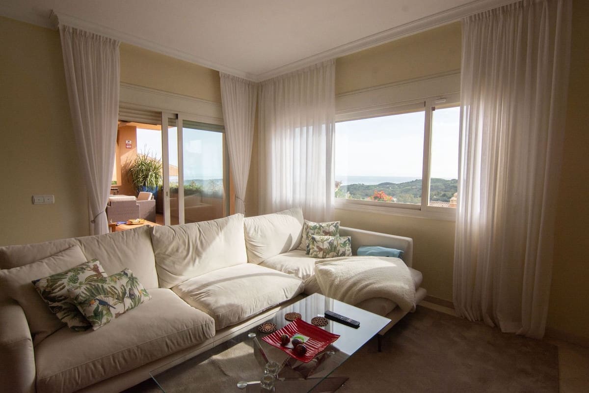 2 bedroom Apartment for sale in La Mairena with pool garage - € 395,000 (Ref: 9398738)