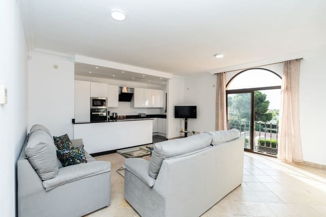 2 soverom Penthouse til salgs i El Paraiso, Estepona med svømmebasseng garasje - € 360 000 (Ref: 9399655)