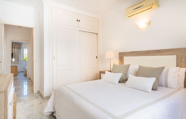 2 soverom Leilighet til salgs i Benahavís med svømmebasseng - € 329 000 (Ref: 9399658)