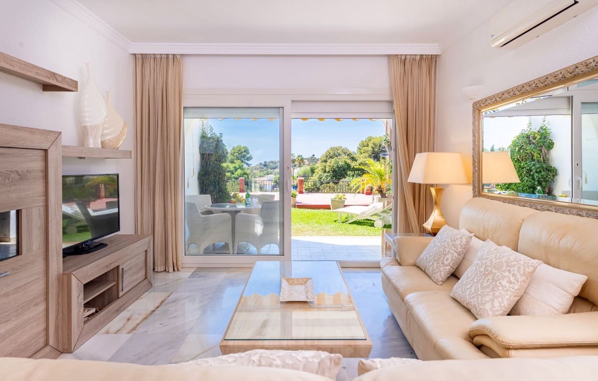 2 soverom Leilighet til salgs i Benahavis med svømmebasseng - € 329 000 (Ref: 9399658)