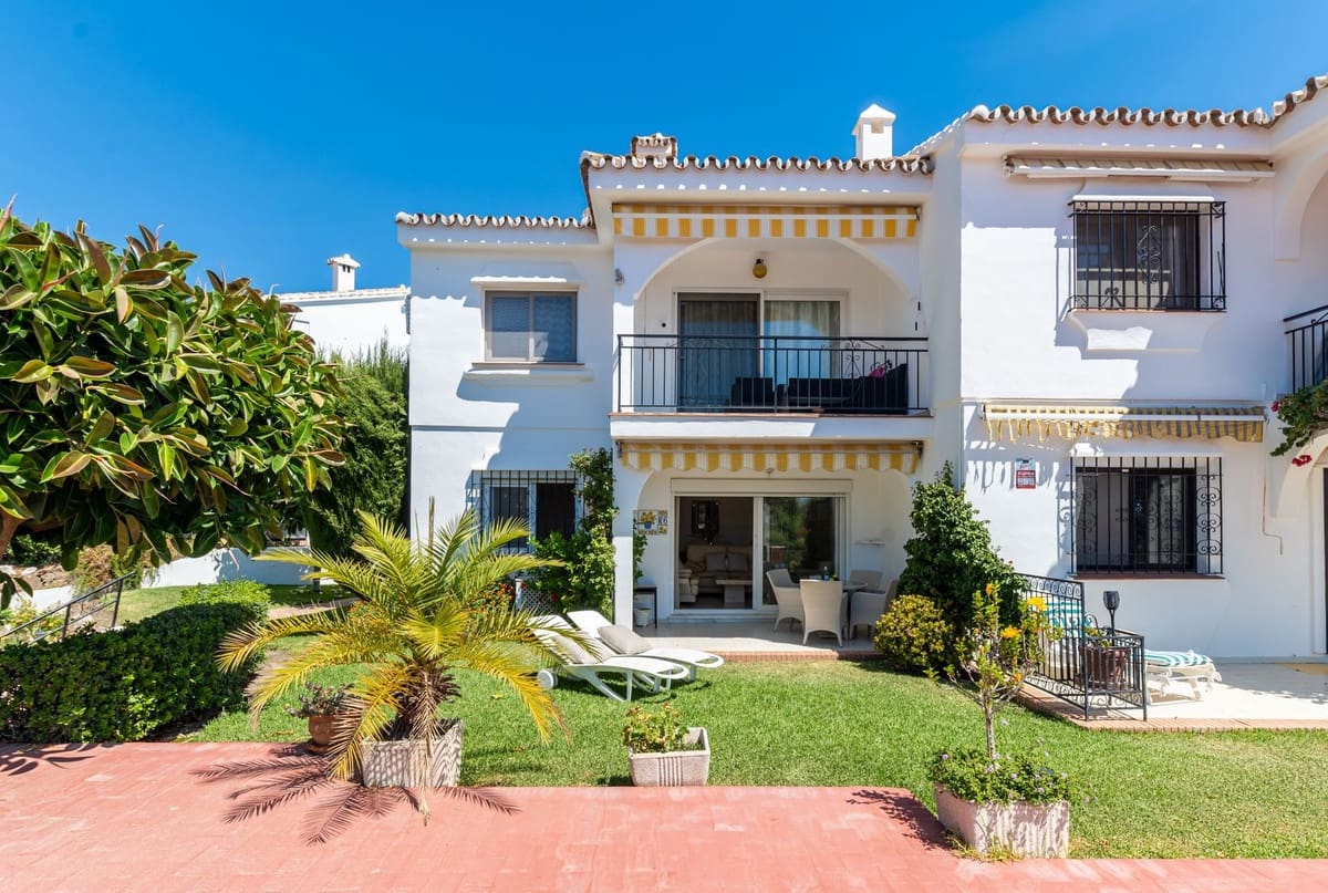 2 soverom Leilighet til salgs i Benahavis med svømmebasseng - € 329 000 (Ref: 9399658)