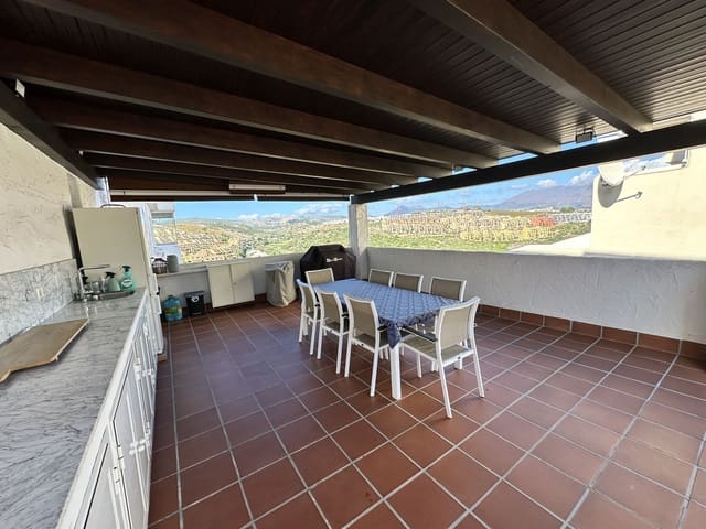2 soveværelse Lejlighed til salg i La Duquesa / Puerto de la Duquesa, Manilva med swimmingpool - € 315.000 (Ref: 9415080)
