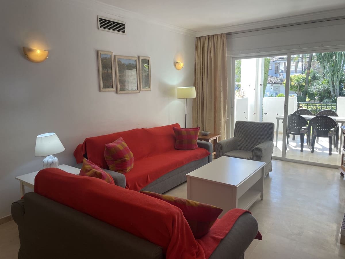 2 quarto Apartamento para venda em Estepona com piscina - 390 000 € (Ref: 9415190)