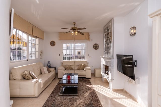 3 soverom Hus til salgs i Costabella, Marbella med svømmebasseng - € 710 000 (Ref: 9424114)