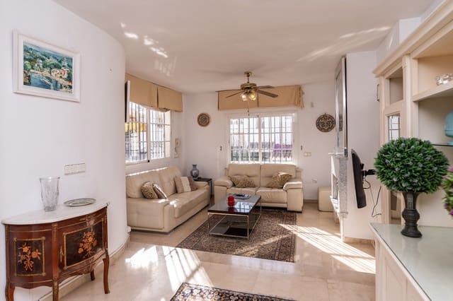 3 soverom Hus til salgs i Costabella, Marbella med svømmebasseng - € 710 000 (Ref: 9424114)