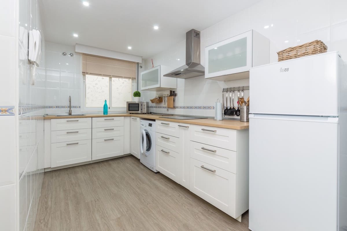 3 soveværelse Lejlighed til salg i San Pedro de Alcantara med swimmingpool garage - € 600.000 (Ref: 9424116)