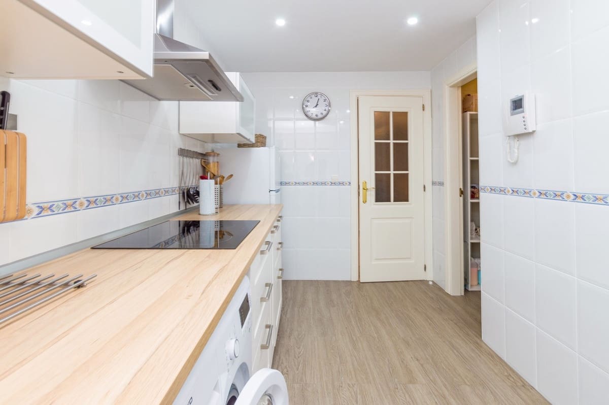 3 soveværelse Lejlighed til salg i San Pedro de Alcantara med swimmingpool garage - € 600.000 (Ref: 9424116)