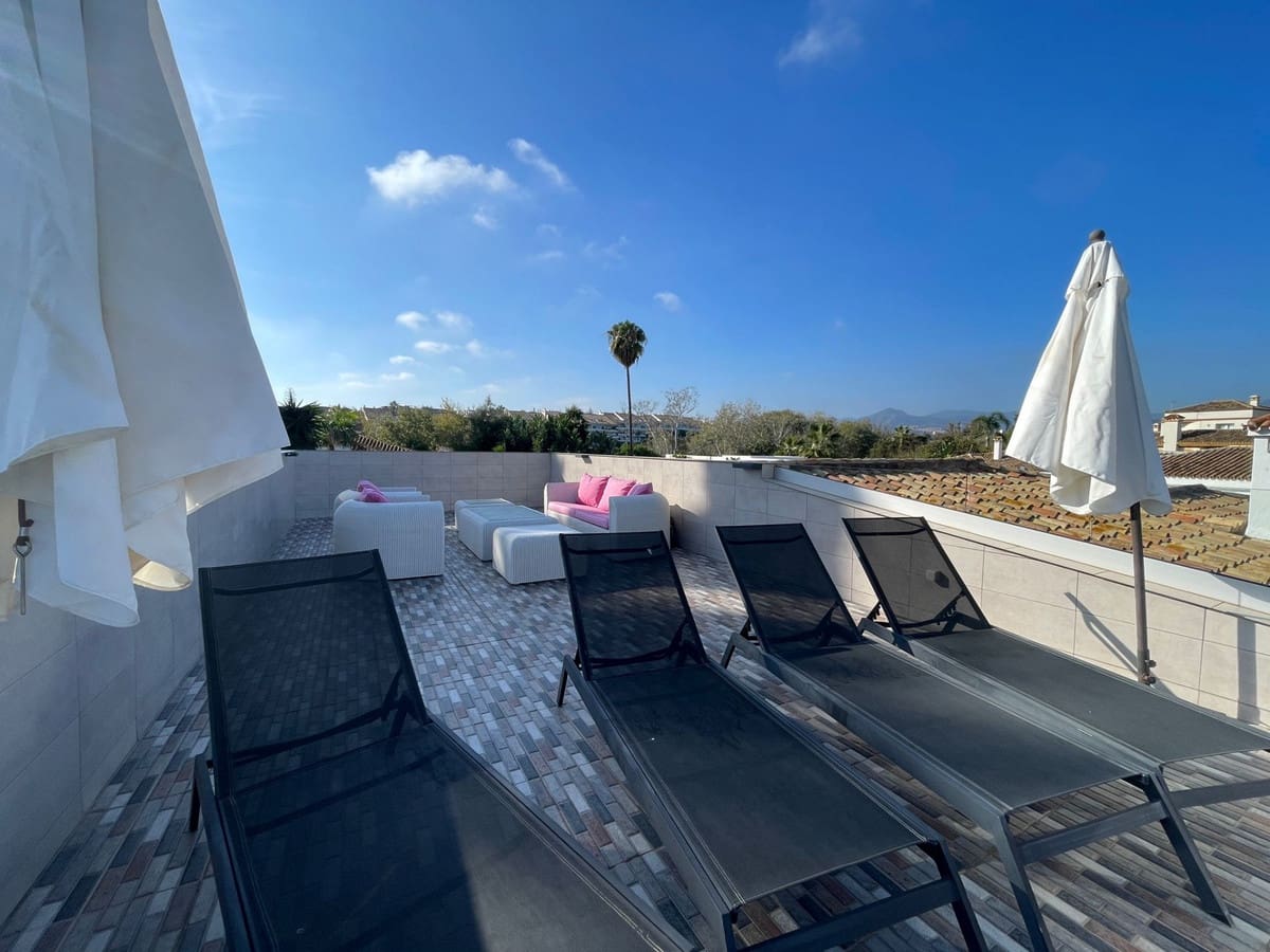 8 Zimmer Villa zu verkaufen in San Pedro de Alcantara mit Pool Garage - 3.000.000 € (Ref: 9425372)