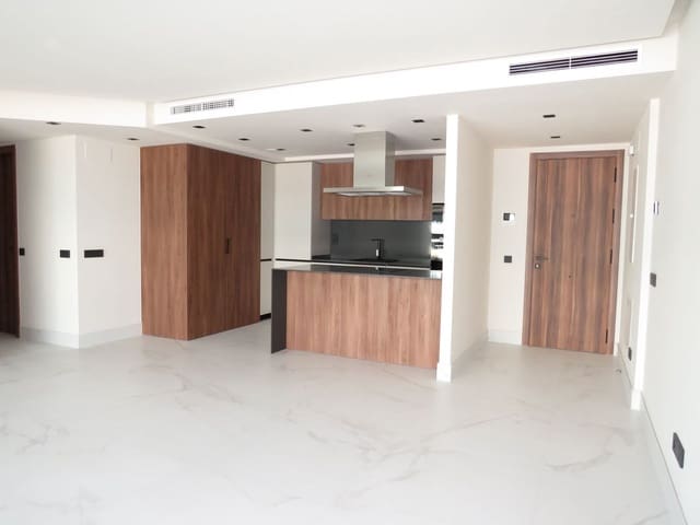 3 chambre Appartement à vendre à San Pedro de Alcantara, Marbella avec piscine garage - 959 000 € (Ref: 9425376)