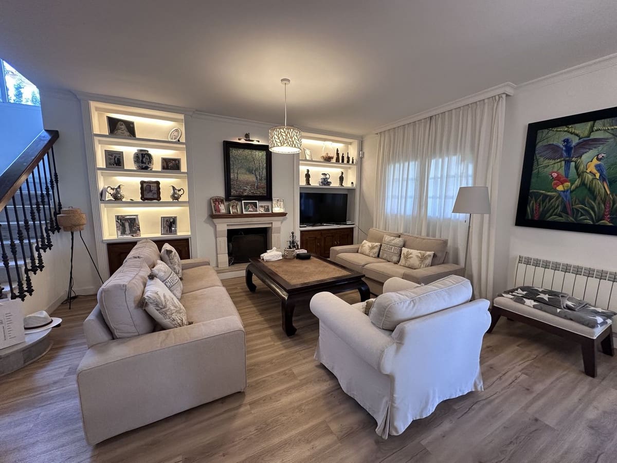 3 soveværelse Villa til salg i Bel-Air med swimmingpool garage - € 1.350.000 (Ref: 9425383)