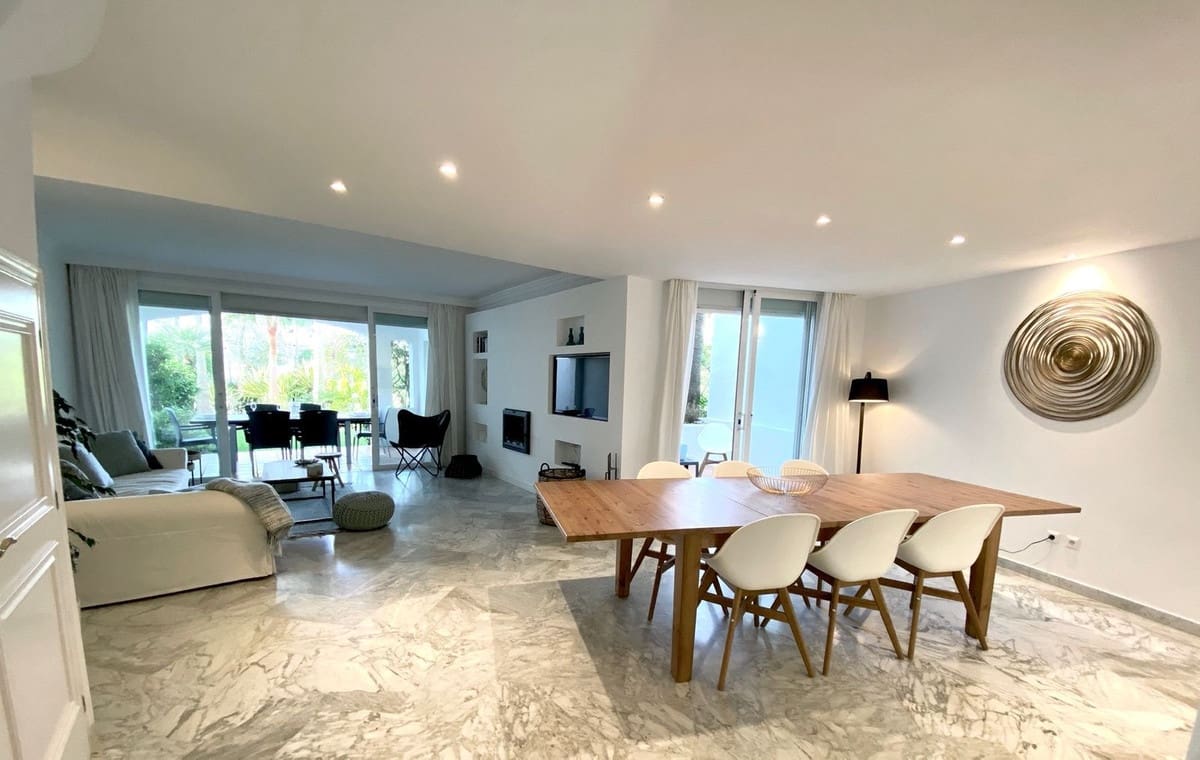 3 camera da letto Casa in vendita in Estepona con piscina garage - 890.000 € (Rif: 9425384)