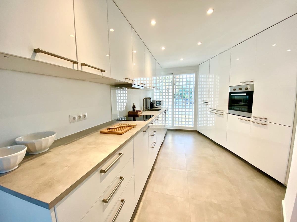 3 camera da letto Casa in vendita in Estepona con piscina garage - 890.000 € (Rif: 9425384)