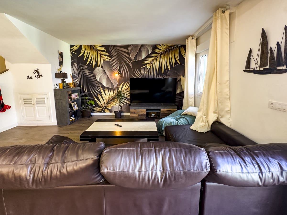 3 soverom Hus til salgs i Bel-Air med svømmebasseng garasje - € 430 000 (Ref: 9425388)