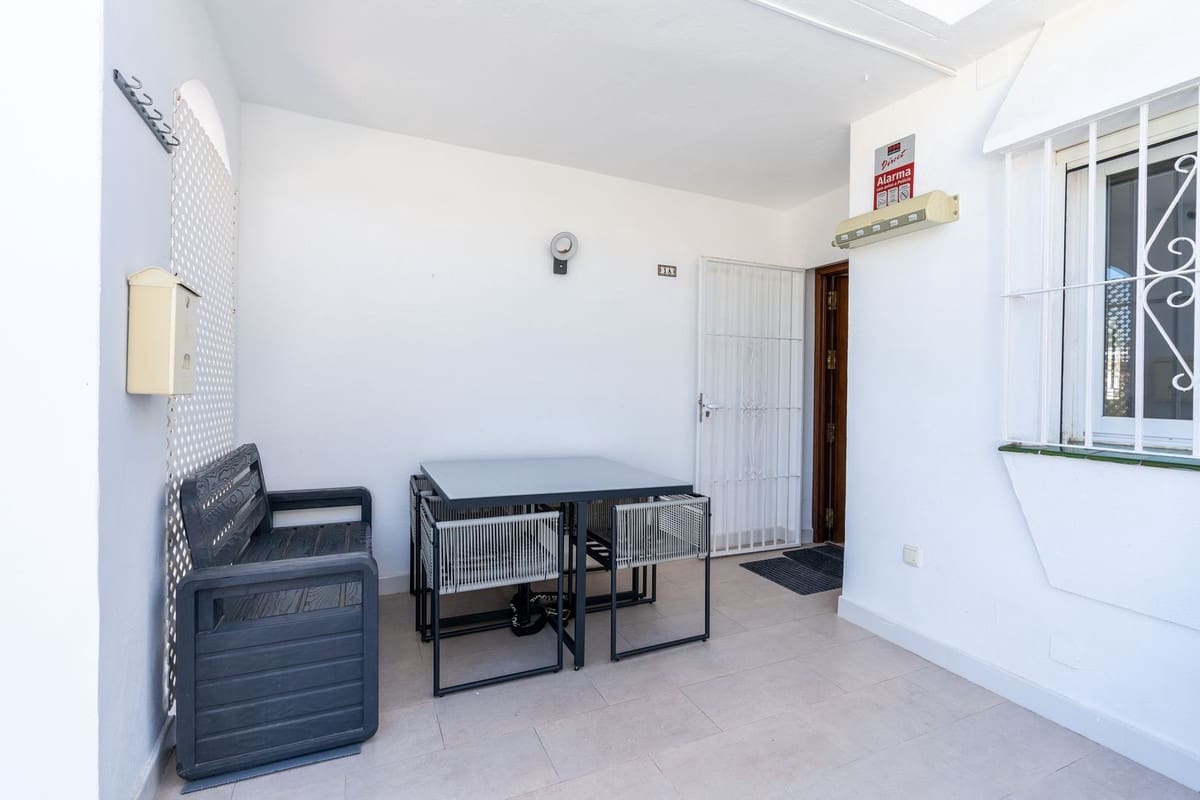 3 soverom Leilighet til salgs i El Paraiso med svømmebasseng - € 345 000 (Ref: 9425389)