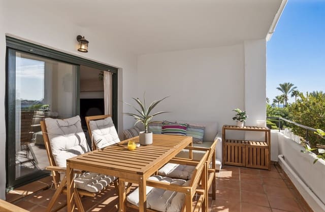 2 soverom Leilighet til salgs i Bel-Air, Estepona med svømmebasseng garasje - € 420 000 (Ref: 9425419)