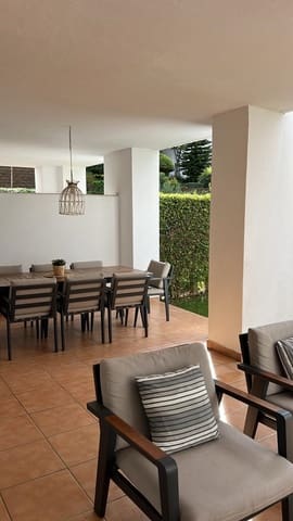 2 chambre Appartement à vendre à New Golden Mile, Estepona avec piscine garage - 419 000 € (Ref: 9428241)