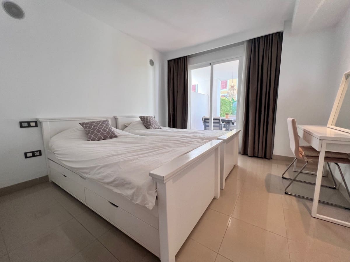 2 chambre Appartement à vendre à New Golden Mile avec piscine garage - 419 000 € (Ref: 9428241)