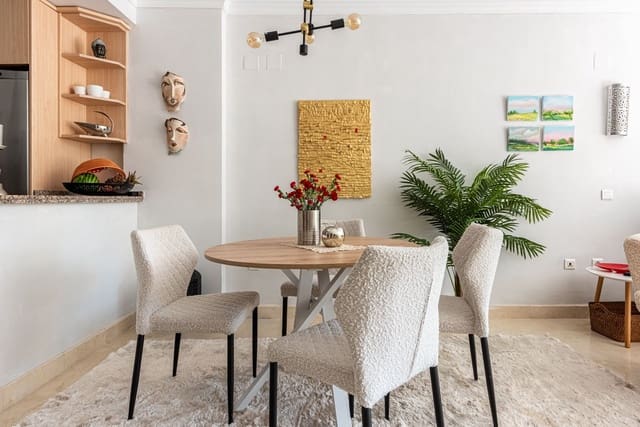 2 Zimmer Apartment zu verkaufen in Elviria, Marbella mit Pool Garage - 359.000 € (Ref: 9428242)