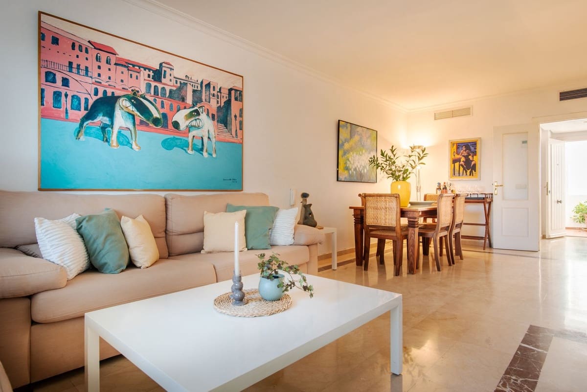 2 soveværelse Lejlighed til salg i San Pedro de Alcantara med swimmingpool - € 659.000 (Ref: 9428763)