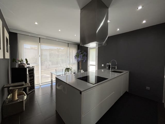 5 soveværelse Villa til salg i La Cala de Mijas, Mijas med swimmingpool garage - € 1.650.000 (Ref: 9432410)