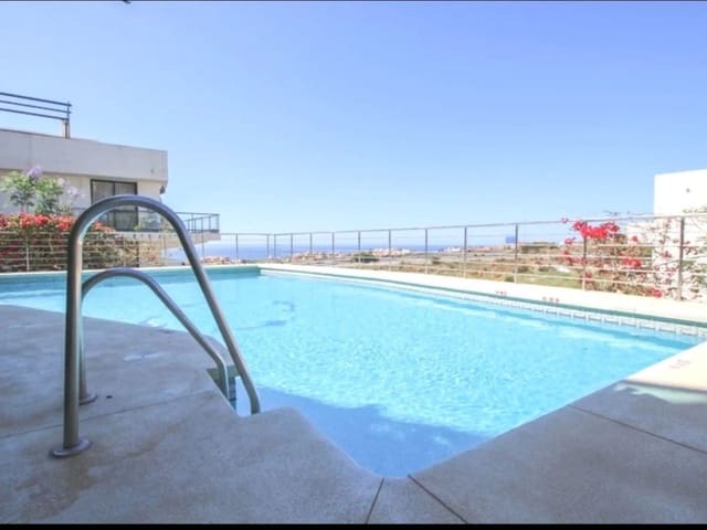 2 soveværelse Penthouse til salg i Riviera del Sol, Mijas med swimmingpool garage - € 385.000 (Ref: 9432489)