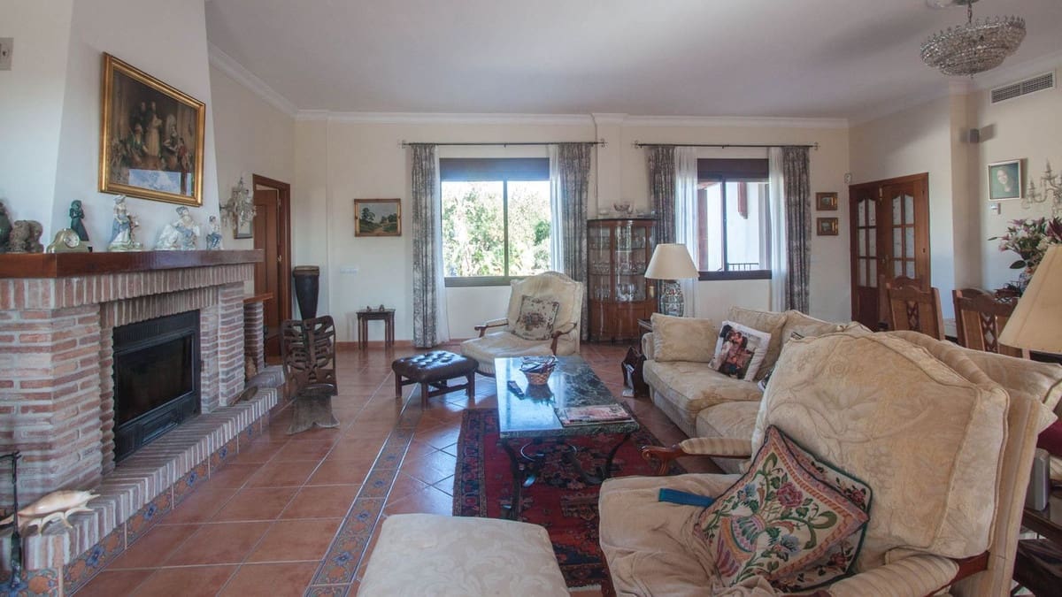3 camera da letto Finca/Casa di Campagna in vendita in El Padron con piscina - 2.400.000 € (Rif: 9436116)