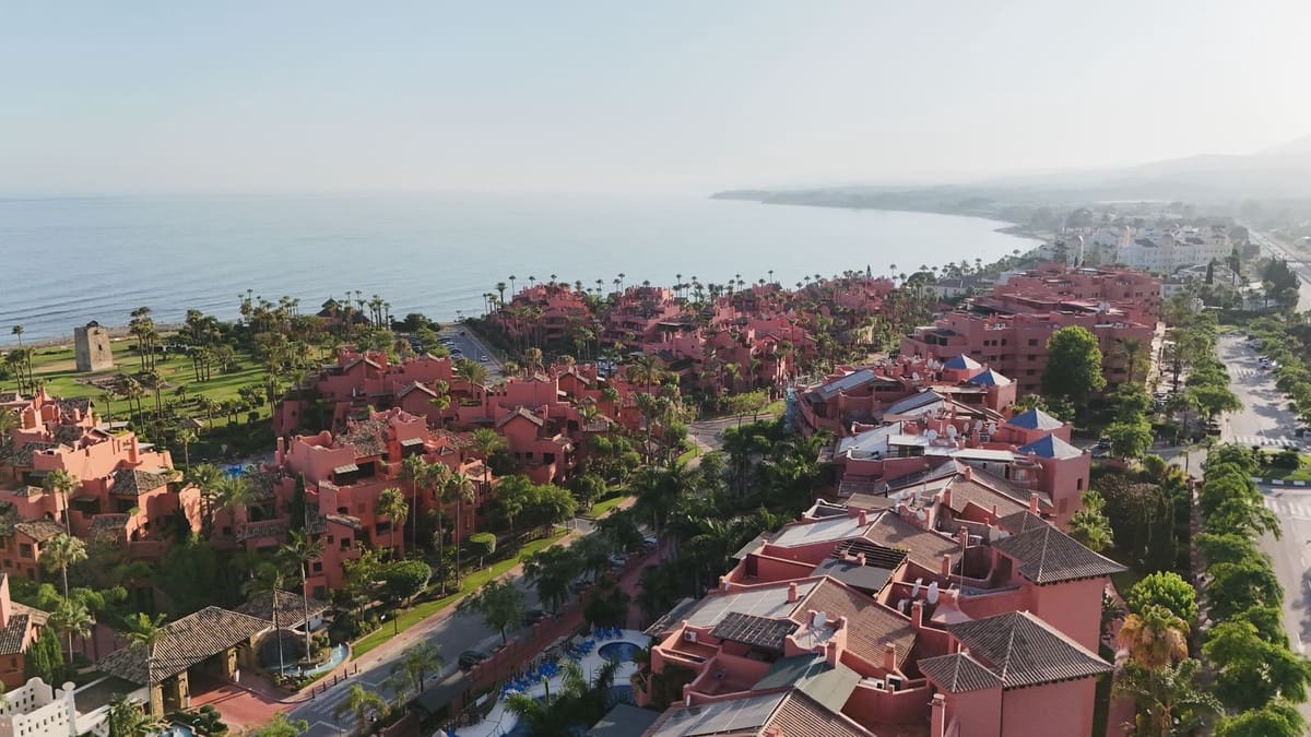 3 soverom Leilighet til salgs i Guadalmansa med svømmebasseng garasje - € 680 000 (Ref: 9436121)