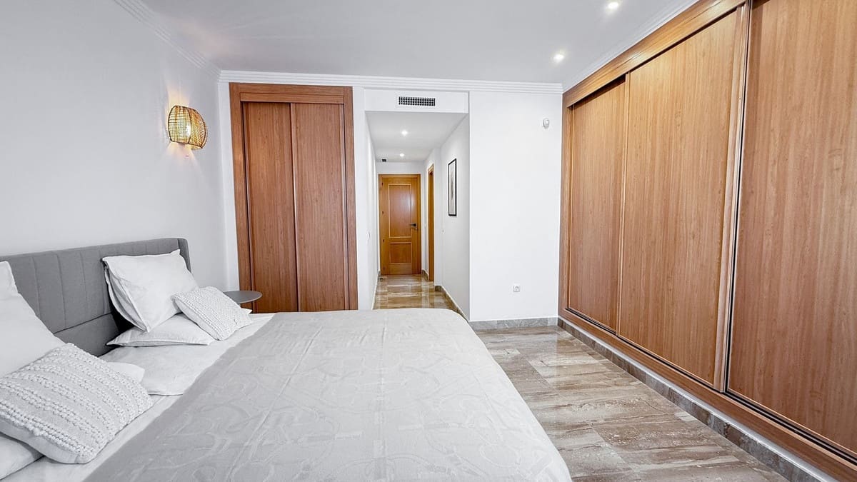 3 soverom Leilighet til salgs i Guadalmansa med svømmebasseng garasje - € 680 000 (Ref: 9436121)