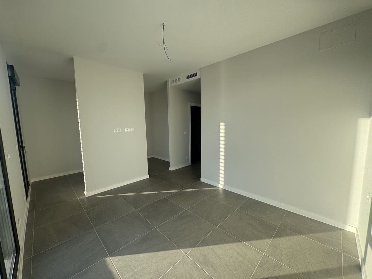 4 quarto Casa em Banda para venda em Riviera del Sol com piscina garagem - 624 000 € (Ref: 9436122)