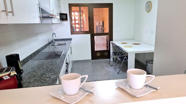 2 makuuhuone Huoneisto myytävänä paikassa Bahia de Casares, Casares mukana uima-altaan 
autotalli - 350 000 € (Ref: 9438369)