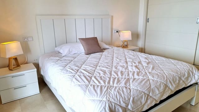 2 makuuhuone Huoneisto myytävänä paikassa Bahia de Casares, Casares mukana uima-altaan 
autotalli - 350 000 € (Ref: 9438369)