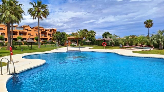 2 makuuhuone Huoneisto myytävänä paikassa Bahia de Casares, Casares mukana uima-altaan 
autotalli - 350 000 € (Ref: 9438369)