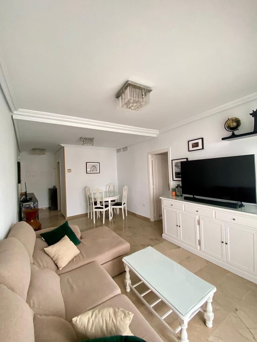 1 chambre Appartement à vendre à Estepona avec piscine garage - 325 000 € (Ref: 9438787)