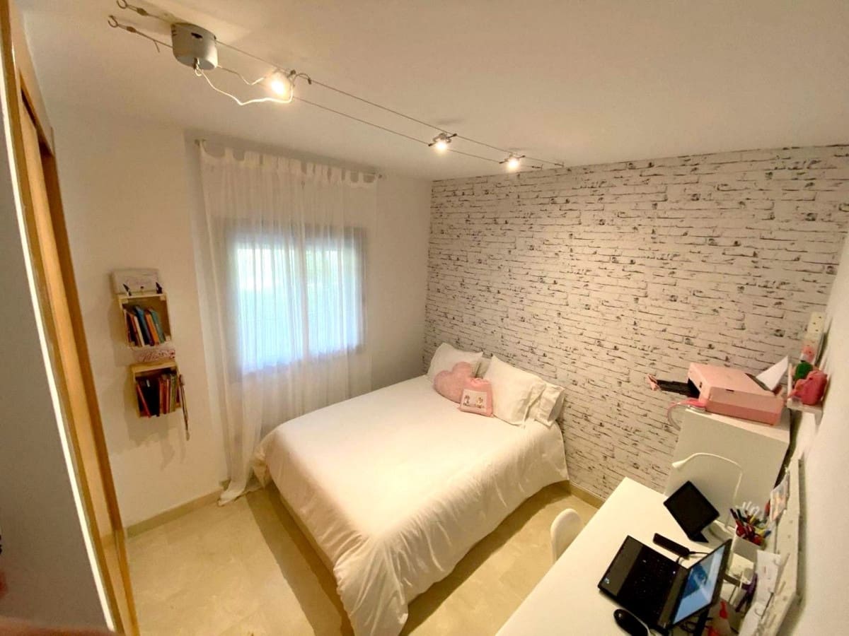 2 chambre Appartement à vendre à New Golden Mile avec piscine - 350 000 € (Ref: 9442802)