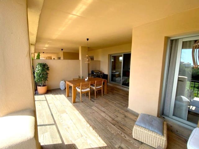 2 chambre Appartement à vendre à Selwo, Estepona avec piscine - 350 000 € (Ref: 9442802)