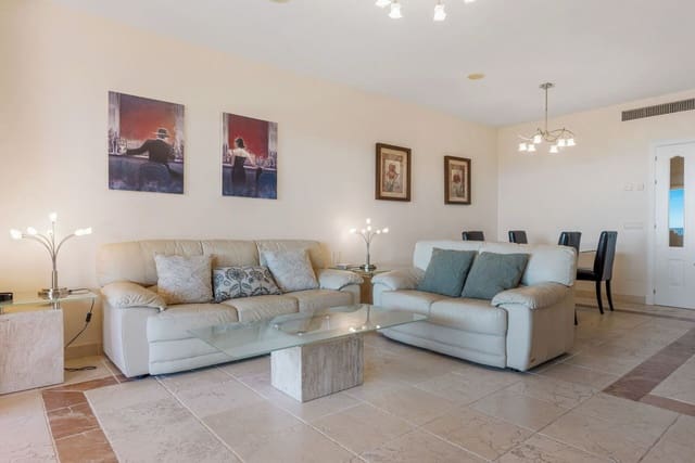 2 chambre Appartement à vendre à Los Flamingos, Benahavís avec piscine garage - 549 000 € (Ref: 9442823)