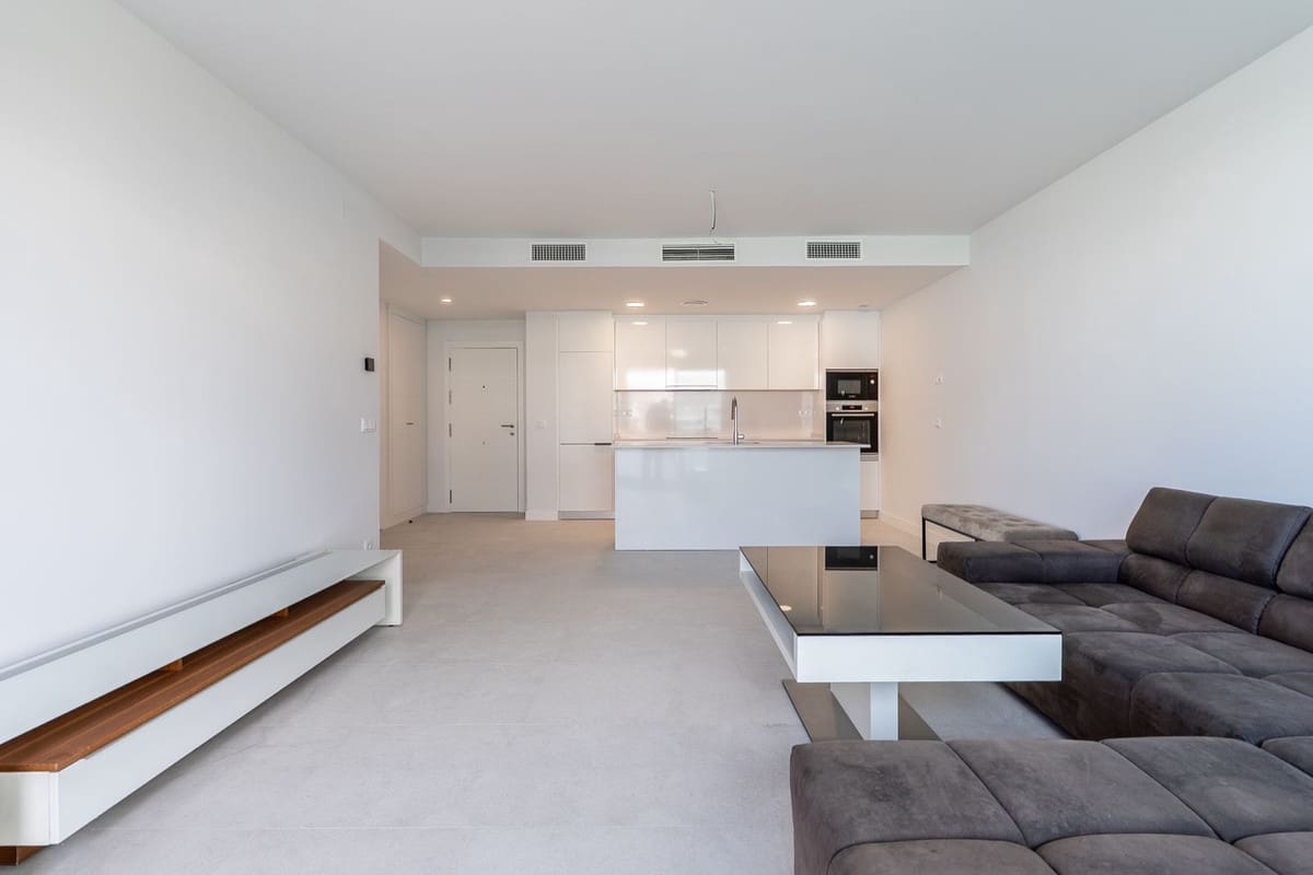 2 bedroom Apartment for sale in Estepona with pool garage - € 520,000 (Ref: 9442825)