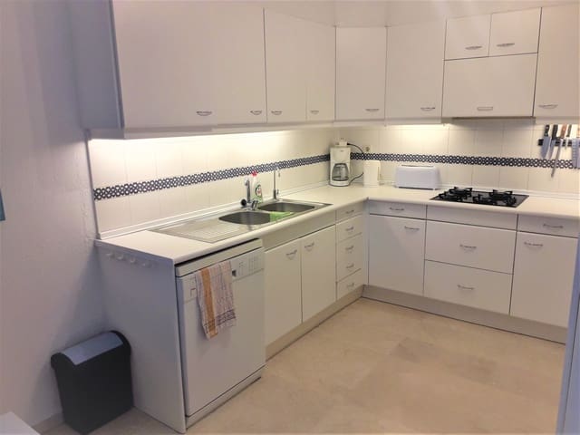 2 makuuhuone Huoneisto myytävänä paikassa Atalaya-Isdabe, Estepona mukana uima-altaan 
autotalli - 279 000 € (Ref: 9444646)