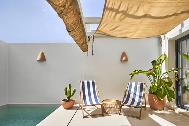 3 chambre Maison de Ville à vendre à El Paraiso, Estepona avec piscine garage - 585 000 € (Ref: 9444651)