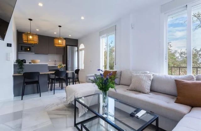 3 sypialnia Apartament na sprzedaż w Manilva z basenem - 332 000 € (Ref: 9444860)