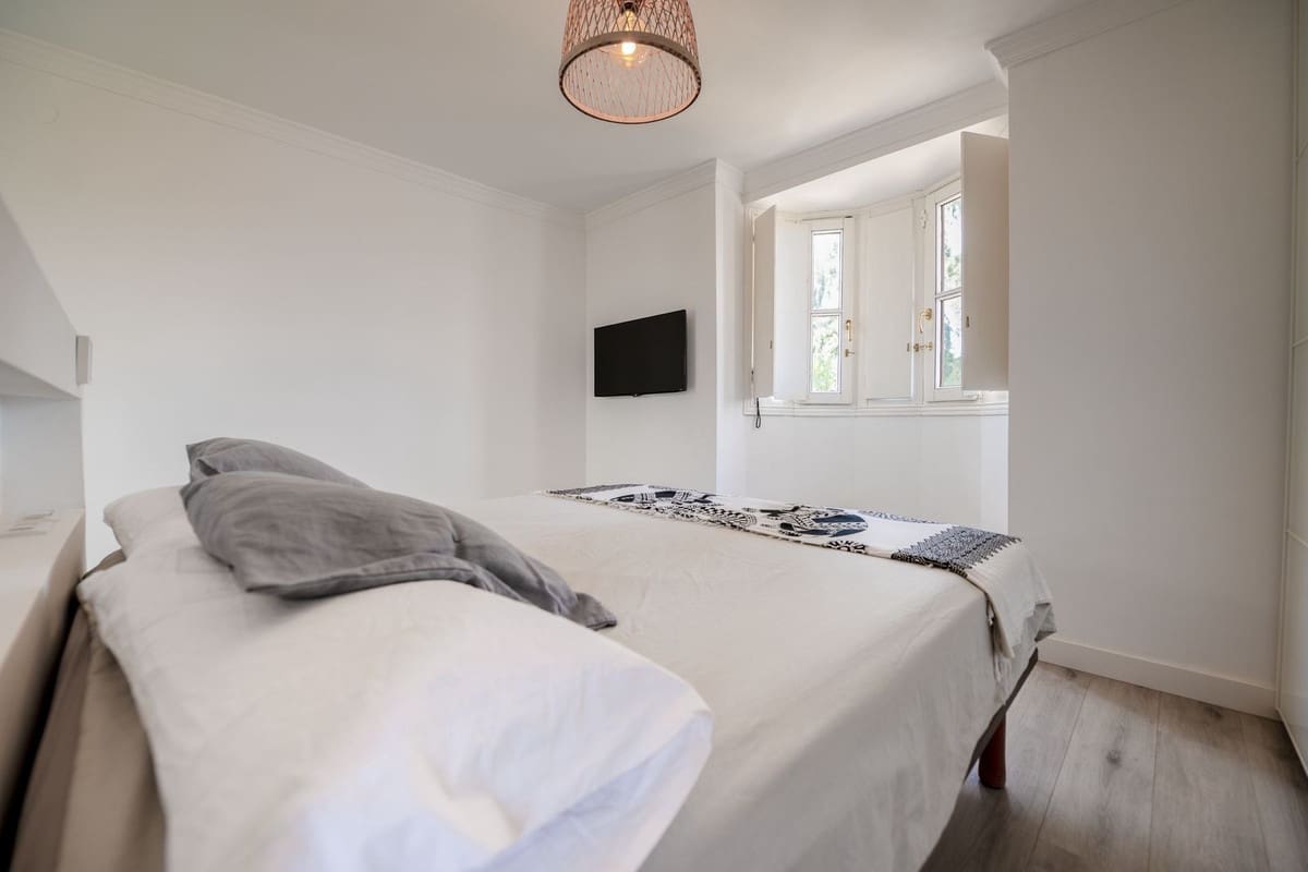 5 chambre Maison de Ville à vendre à Guadalmina avec piscine garage - 899 000 € (Ref: 9450046)