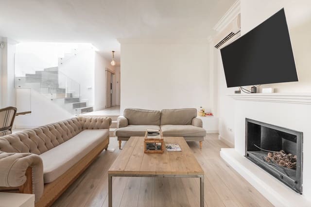 5 soverom Hus til salgs i Guadalmina Alta, Marbella med svømmebasseng garasje - € 899 000 (Ref: 9450046)