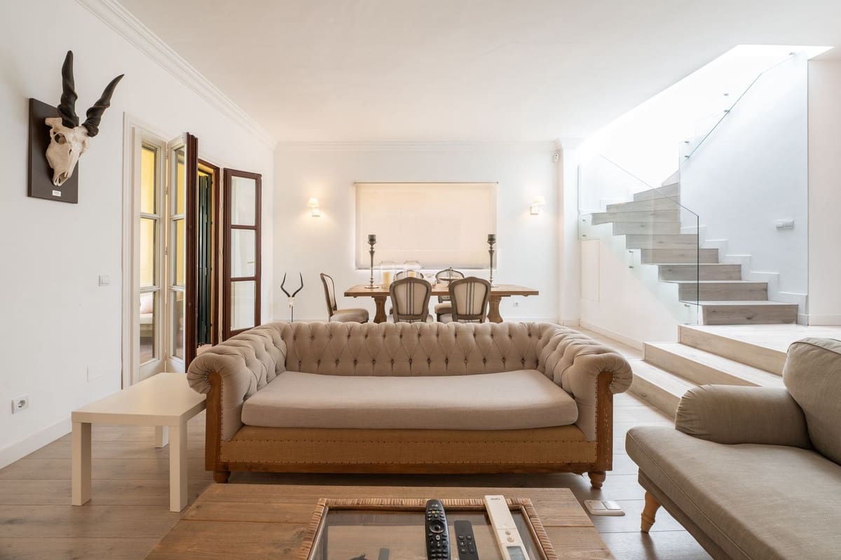 5 chambre Maison de Ville à vendre à Guadalmina avec piscine garage - 899 000 € (Ref: 9450046)