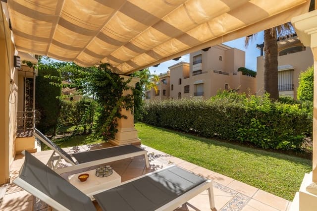 3 soveværelse Lejlighed til salg i Elviria, Marbella med swimmingpool - € 675.000 (Ref: 9450050)