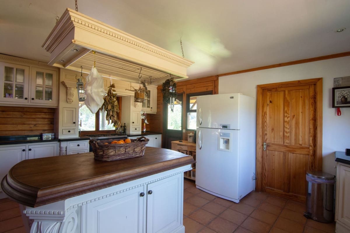 3 Zimmer Finca/Landgut zu verkaufen in La Cala de Mijas mit Garage - 750.000 € (Ref: 9452933)