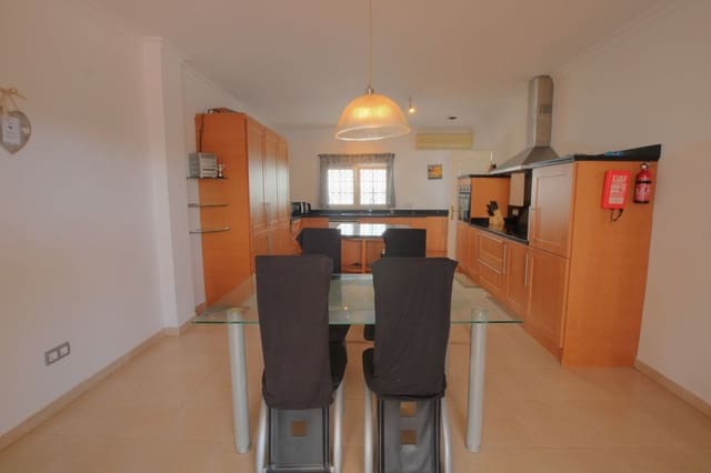 7 Zimmer Villa zu verkaufen in La Cala de Mijas, Mijas mit Pool Garage - 1.250.000 € (Ref: 9453612)