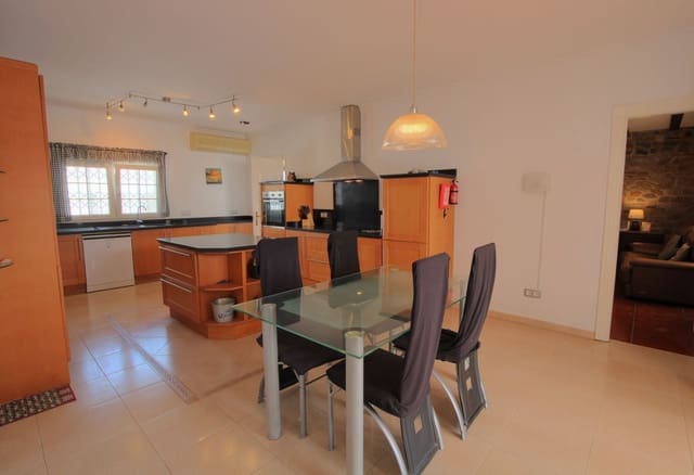 7 Zimmer Villa zu verkaufen in La Cala de Mijas, Mijas mit Pool Garage - 1.250.000 € (Ref: 9453612)